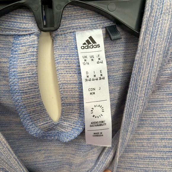 Adidas sleeveless womans top M / Medium - Picture 4 of 4